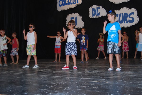 Festival fi de curs 2012 010.JPG