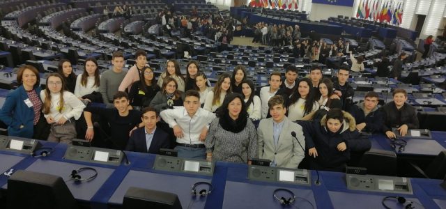 Colegio Hernández Parlamento Europeo